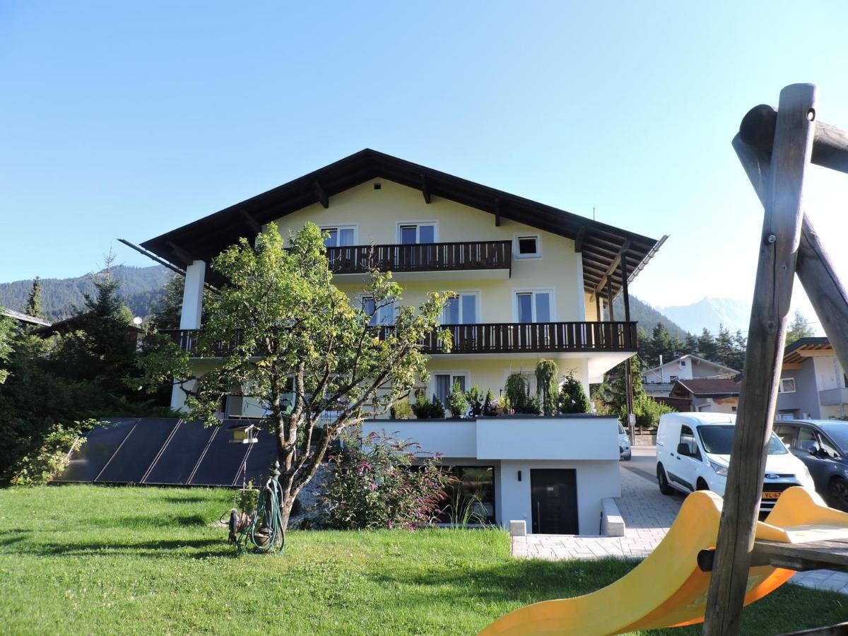 Appartementhaus Bergland Obsteig Extérieur photo