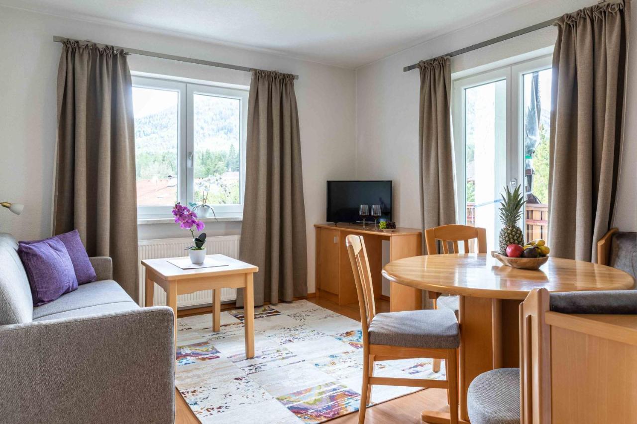 Appartementhaus Bergland Obsteig Extérieur photo